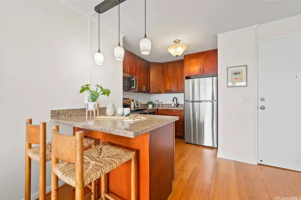 2637 Kuilei ST #A75, Honolulu, HI 96826
