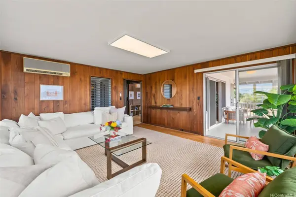 2193 Ala Mahamoe ST, Honolulu, HI 96819