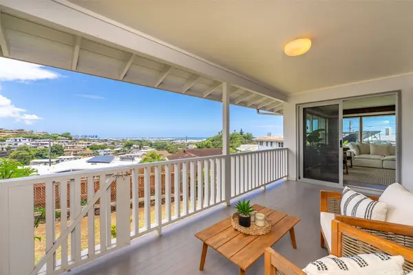 2193 Ala Mahamoe ST, Honolulu, HI 96819