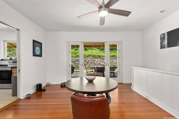 2811 Henry ST, Honolulu, HI 96817