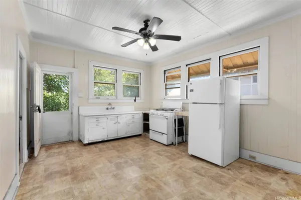 3531 Kilauea AVE, Honolulu, HI 96816