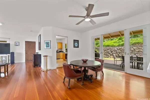 2811 Henry ST, Honolulu, HI 96817