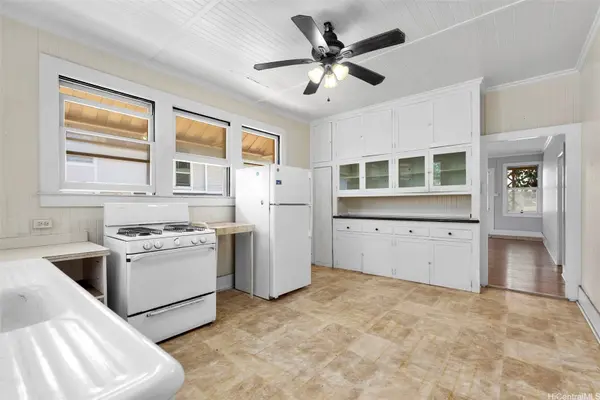 3531 Kilauea AVE, Honolulu, HI 96816