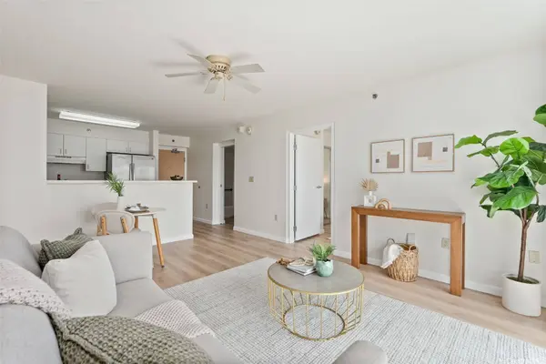3009 Ala Makahala PL #706, Honolulu, HI 96818