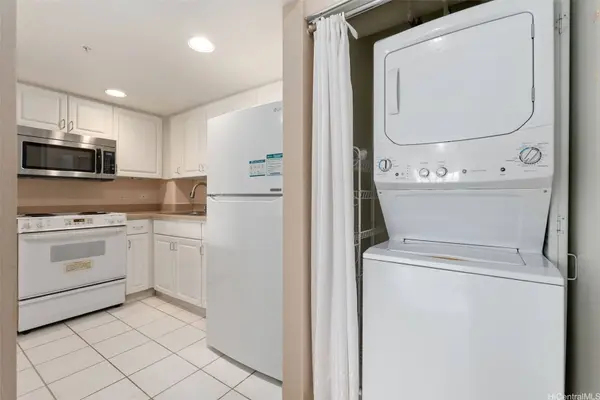 1314 Kalakaua AVE #613, Honolulu, HI 96826