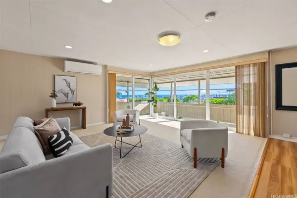 1766 St Louis DR, Honolulu, HI 96816