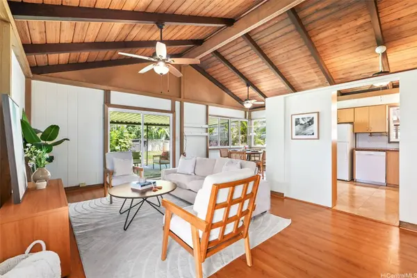 1322 Ulupuni ST, Kailua, HI 96734