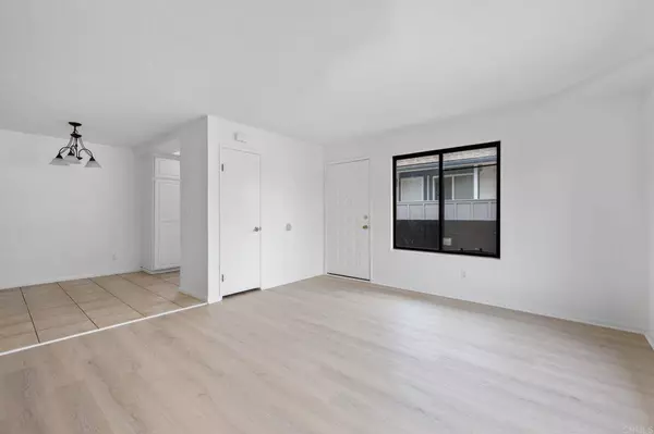 3458 Los Mochis WAY, Oceanside, CA 92056