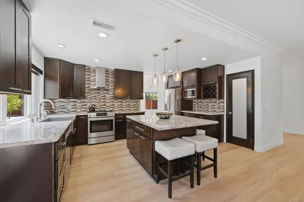 5217 Alamosa Park DR, Oceanside, CA 92057