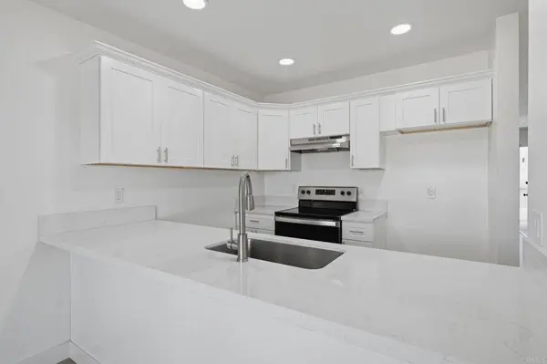 204 Candice PL, Vista, CA 92083