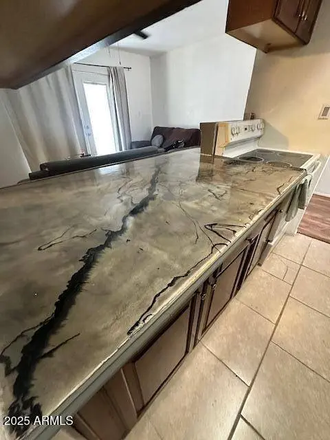 8574 E INDIAN SCHOOL Road #F, Scottsdale, AZ 85251