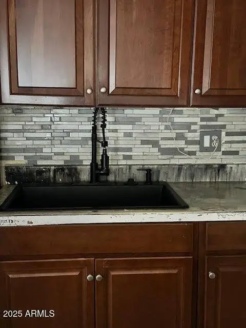 8574 E INDIAN SCHOOL Road #F, Scottsdale, AZ 85251