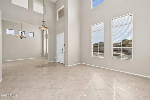 8180 W GELDING Drive, Peoria, AZ 85381