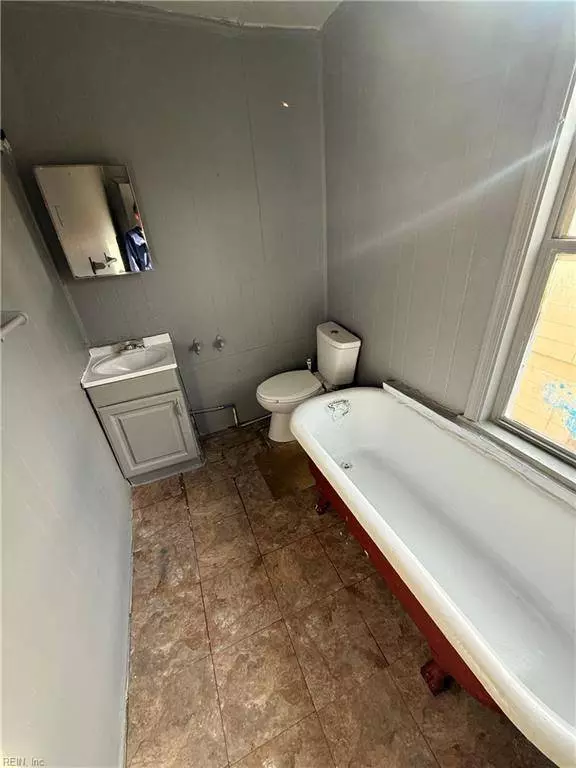 309 W 26th ST, Norfolk, VA 23517