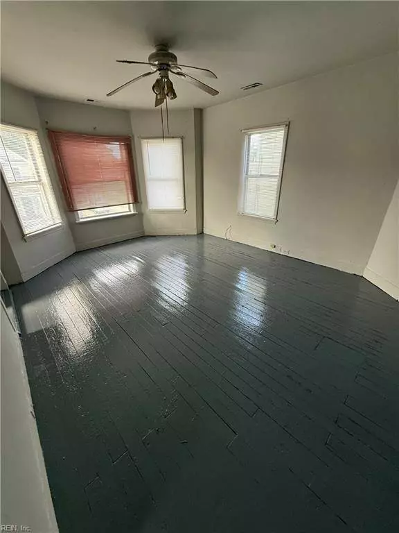 309 W 26th ST, Norfolk, VA 23517