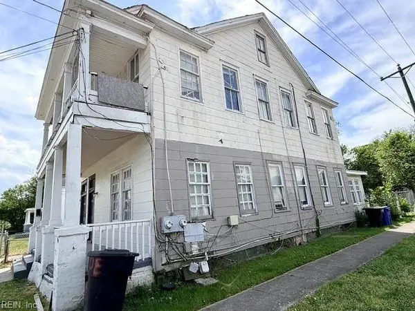 1900 Charleston Avenue AVE, Portsmouth, VA 23704