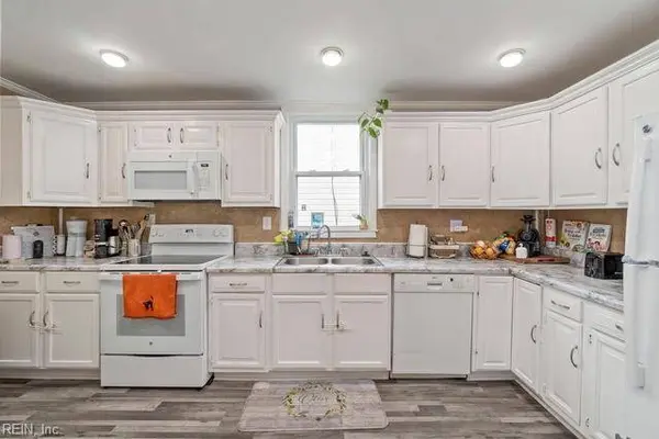 621 W 37th ST, Norfolk, VA 23508