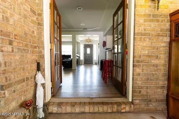 1701 JONES RD, Jacksonville, FL 32220