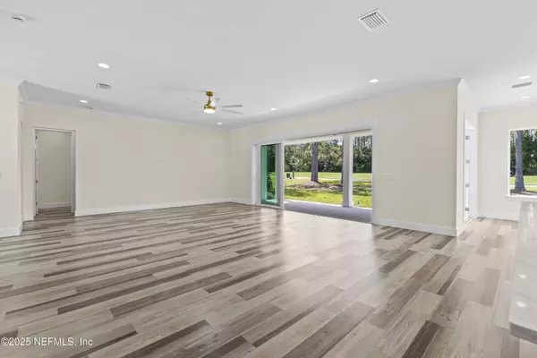 4063 EAGLE LANDING Pkwy, Orange Park, FL 32065