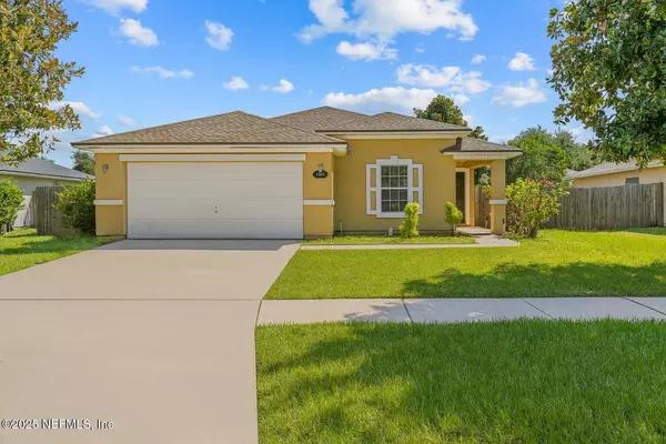 2261 BRIAN LAKES DR N, Jacksonville, FL 32221