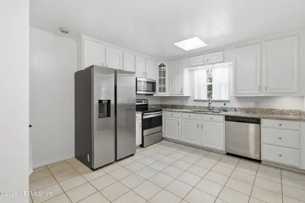 3452 KILLARNEY DR, Jacksonville, FL 32216