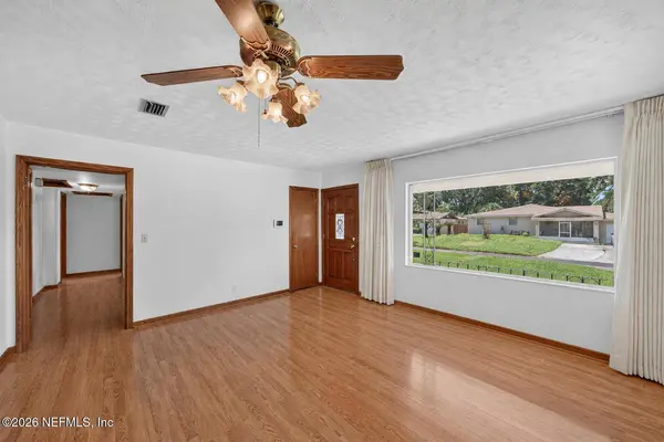 3004 DONNA DR, Jacksonville, FL 32208