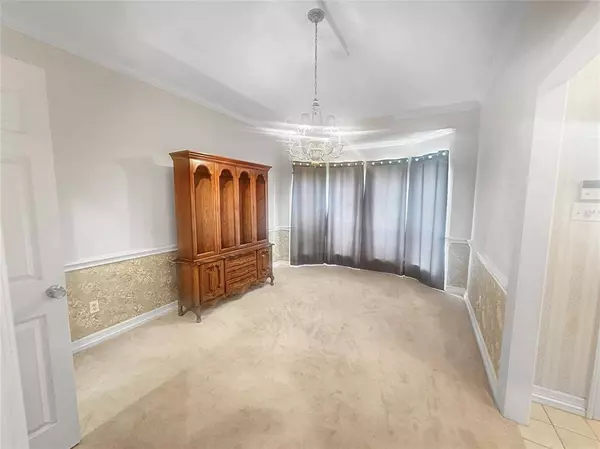 1320 Thistlewood Drive, Desoto, TX 75115