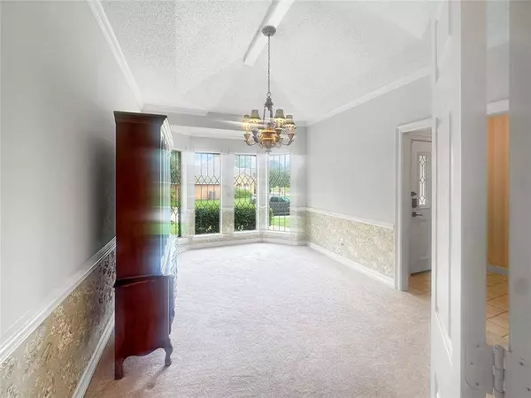 1320 Thistlewood Drive, Desoto, TX 75115