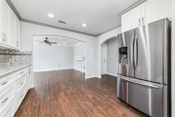 5012 Irvington BLVD, Houston, TX 77009