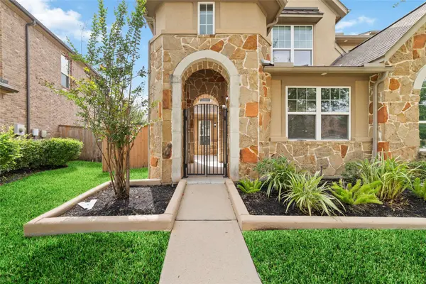 10910 Kirker LN, Richmond, TX 77407