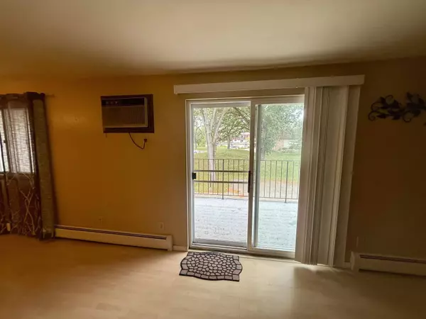 610 N WESTFIELD Road #B, Madison, WI 53717