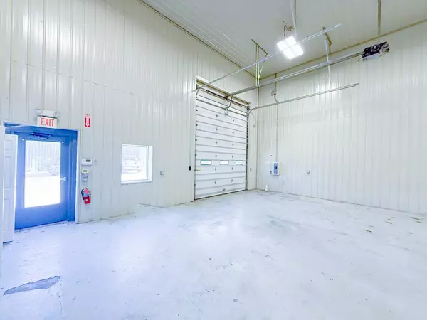 154 E Lakewood Boulevard #200, Holland, MI 49424