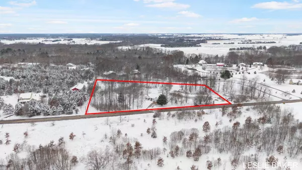 3534 41st Street, Hamilton, MI 49419