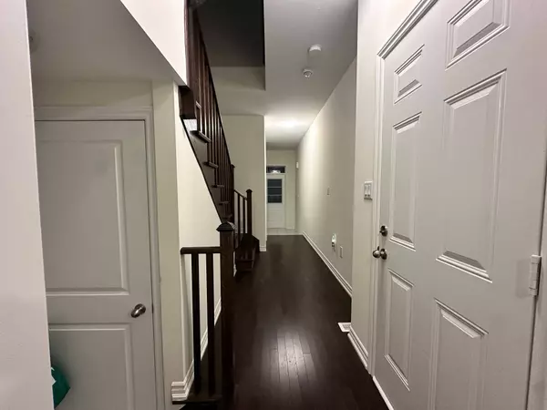 185 Hayrake ST, Brampton, ON L6Z 0K4