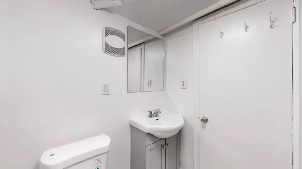 451 Donlands AVE #Bsmt, Toronto E03, ON M4J 3S4