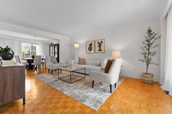 111 Madawaska AVE, Toronto C14, ON M2M 2R5