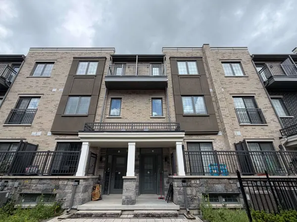 13 Maybank LN, Whitchurch-stouffville, ON L4A 2S9