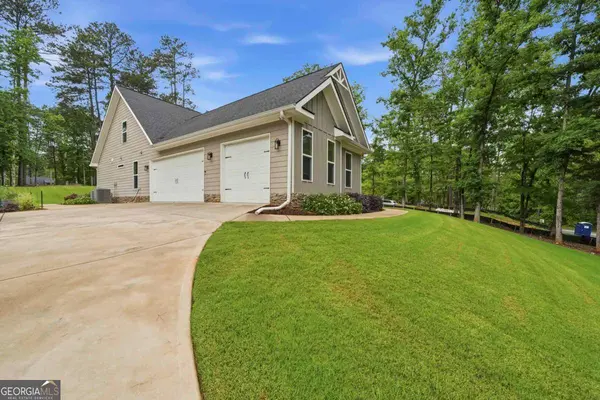 1781 Osprey Poynte, Greensboro, GA 30642