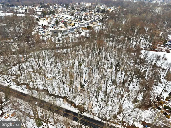 449 TYLERS MILL RD, Sewell, NJ 08080