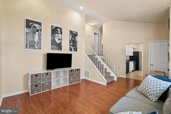 36 TIMBER DR, Barrington, NJ 08007