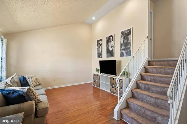 36 TIMBER DR, Barrington, NJ 08007