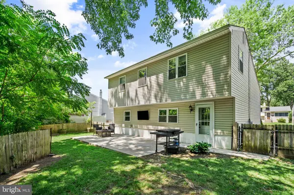 36 TIMBER DR, Barrington, NJ 08007