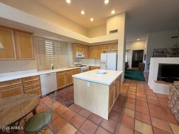 32876 N 69TH Street, Scottsdale, AZ 85266