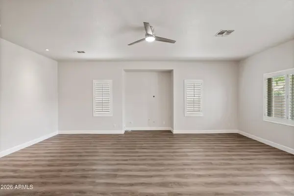 8517 E NEVILLE Avenue, Mesa, AZ 85209