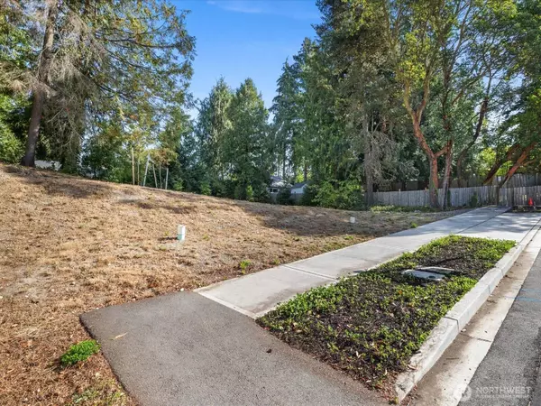 1434 NE 166th CT, Shoreline, WA 98155