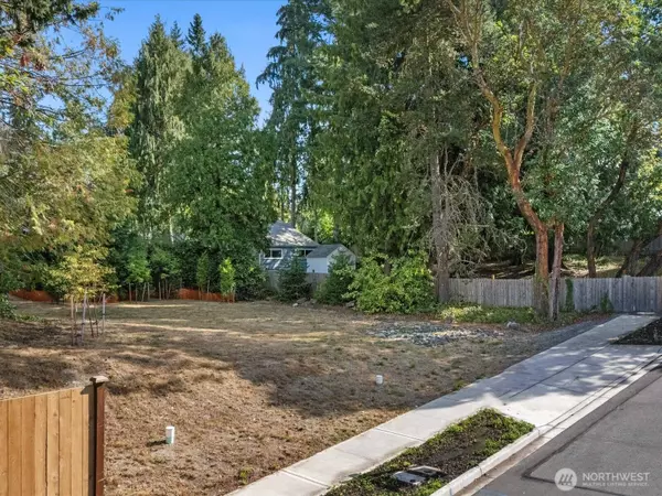 1434 NE 166th CT, Shoreline, WA 98155