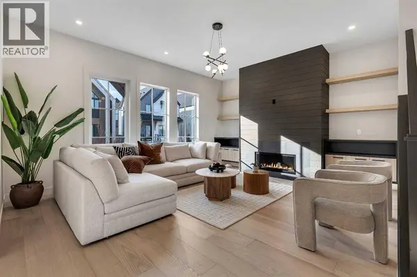 342 Normandy Drive SW, Calgary, AB T3E8G8