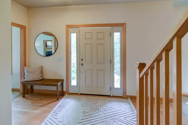 3013 Hartwicke Drive, Fitchburg, WI 53711