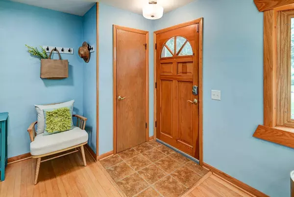 214 N Meadow Lane, Madison, WI 53705