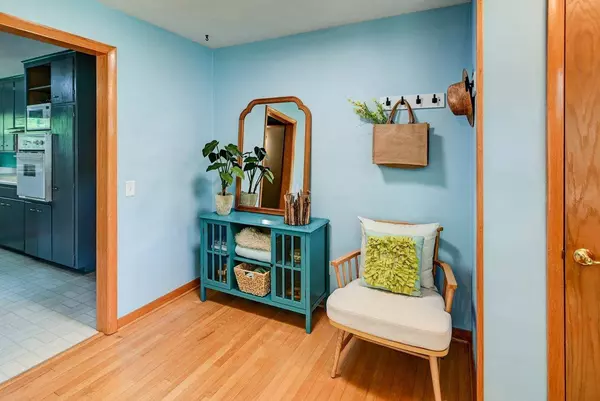 214 N Meadow Lane, Madison, WI 53705